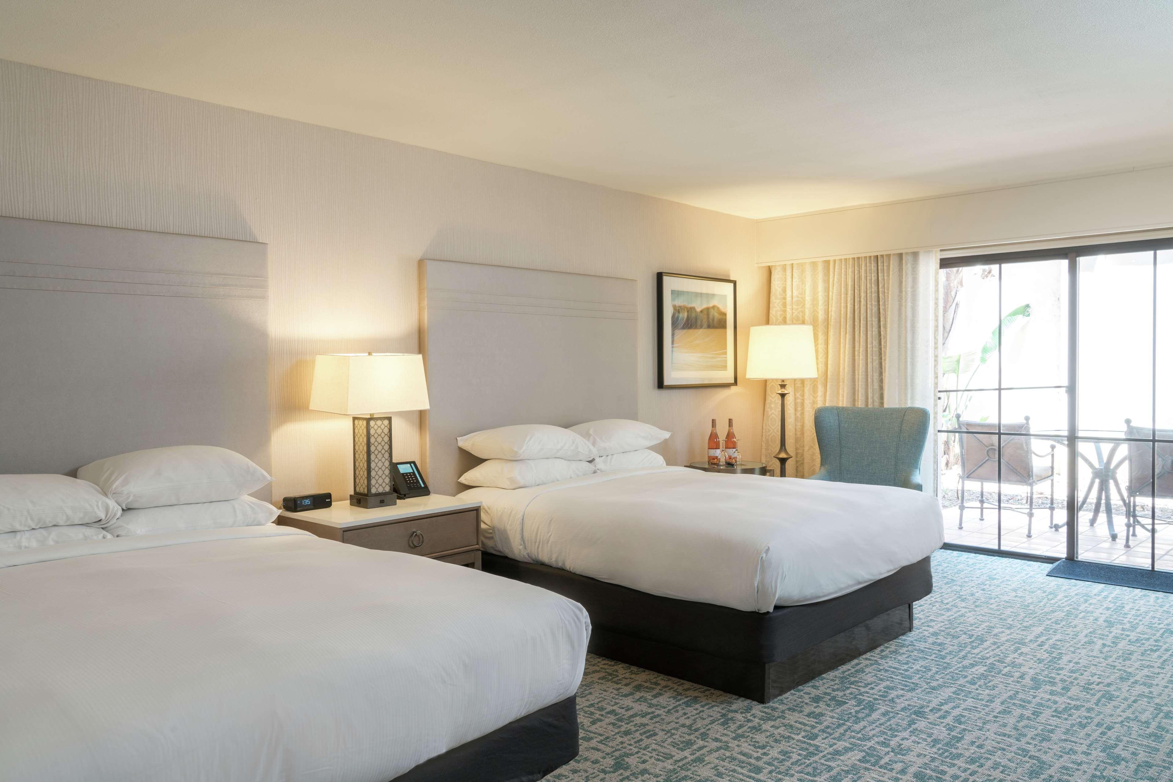 Hilton Santa Barbara Beachfront Resort Zewnętrze zdjęcie