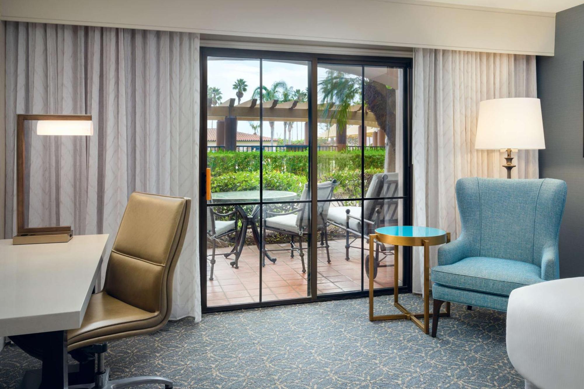 Hilton Santa Barbara Beachfront Resort Zewnętrze zdjęcie