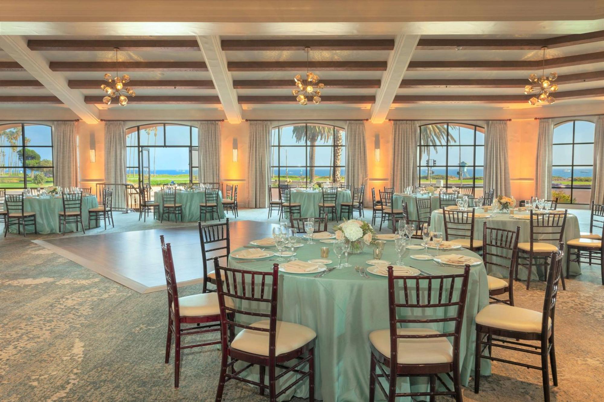 Hilton Santa Barbara Beachfront Resort Zewnętrze zdjęcie